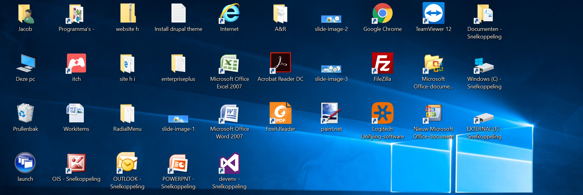 Cluttered desktop